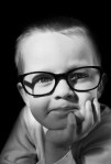 child_and_optical_glasses_208523